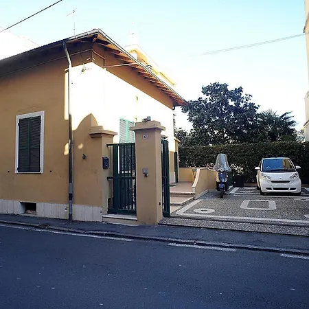 Moderno Centrale Con Parcheggio Privato Διαμέρισμα